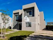 Casa en venta de 4 dormitorios c/ cochera en Puertos del...