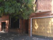 Casa en venta de 4 dormitorios c/ cochera en Villa Soldati