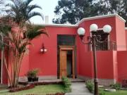 CASA EN VENTA DE 4 DORMITORIOS EN LA PLANICIE