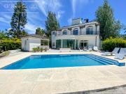 Casa en venta de 4 dormitorios en suite con fondo al...