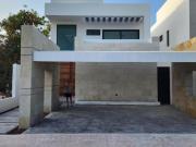 CASA EN VENTA DE 4 HAB. COCHERA TECHADA PARA 3 AUTOS,... CASA EN VENTA DE 4 HAB. COCHERA TECHADA PARA 3 AUTOS,...