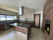 Casa en Venta de 4 hab. en Mision San Jeronimo
