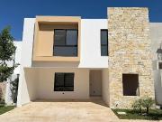 CASA EN VENTA DE 4 HABITACIONES EN CHOLUL, MÉRIDA