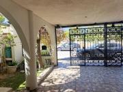 Casa en venta de 4 habs, frente a parque en Fátima