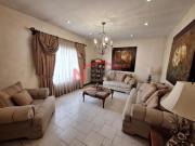 CASA EN VENTA DE 4 RECÁMARAS