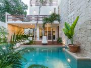 Casa en Venta de 4 Recamaras en Aldea Zama, Tulum