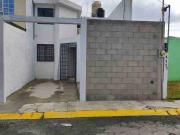 Casa en venta de 4 recámaras en privada, al sur de... Casa en venta de 4 recámaras en privada, al sur de...