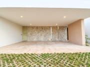 Casa en venta de 4 Recamaras en Privada, Temozón Norte...