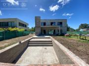 Casa en Venta de 5 ambientes En San Juan Chico Hudson...