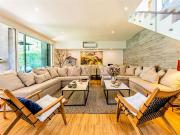 Casa En Venta De 5 Dorm. En Colina Chicureo