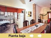 Casa en venta de 5 dormitorios c/ cochera en Alberdi Casa en venta de 5 dormitorios c/ cochera en Alberdi