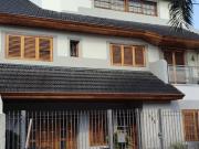 Casa en venta de 5 dormitorios c/ cochera en Ramos Mejía