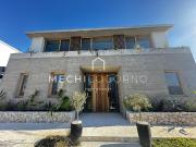 Casa en venta de 5 dormitorios en Carpinchos, Nordelta