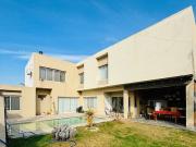 Casa en venta de 5 dormitorios en Roldán