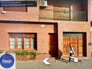 Casa en venta de 5 dormitorios Gge doble pasante en...