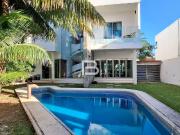 CASA EN VENTA DE 5 HABITACIONES RESIDENCIAL VILLA MAGNA