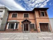 Casa en Venta de 6 amb 5 dorm patio y cochera. Centro...