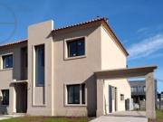 Casa en venta de 6 ambientes con pileta en Acacias...