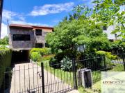 Casa en venta de 6 dormitorios c/ cochera en City Bell