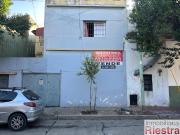 Casa en venta de 6 dormitorios c/ cochera en Nueva Pompeya