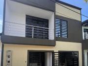 Casa en venta de 6 hab. en La Primavera, Florencia