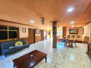 CASA EN VENTA DE 6 RECÁMARAS CON FACTIBILIDAD DE USO...