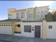 !Casa En Venta De Adjudicación Bancaria Ubicada En C....