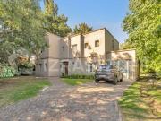 Casa en venta de cuatro dormitorios en La Delfina sobre...