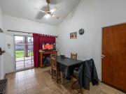 Casa en venta de dos dormitorios con pileta