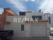 Casa en Venta de dos plantas Fraccionamiento Nuevo Durango 1