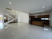Casa en venta de oportunidad en Cumbres del Lago,...