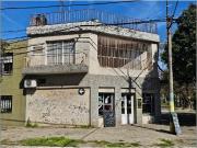 Casa en venta de planta alta en Barrio Ludueña 2 dormitorios