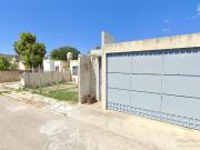 CASA EN VENTA DE RECUPERACION BANCARIA, Calle 37 819,...