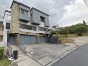 CASA EN VENTA DE REMATE ADJUDICADA EN LAS CUMBRES MINTERREY