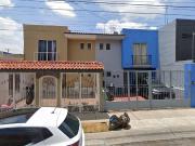 CASA EN VENTA DE REMATE BANCARIO, Adalberto Navarro...