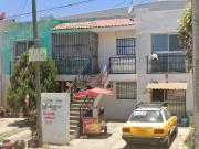 casa en venta de remate bancario, Cto. Playa Coromuel,...