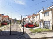 CASA EN VENTA DE REMATE BANCARIO EN UNIDAD SAN...