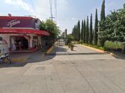 CASA EN VENTA DE REMATE BANCARIO, San Camilo, Santa Cruz...