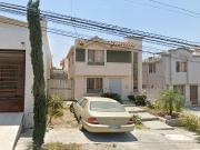 CASA EN VENTA DE REMATE BANCARIO SANTA CATARINA NUEVO LEON