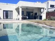 Casa en venta de tres dormitorios al pulmon central en...