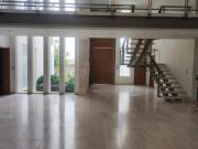 CASA EN VENTA DE TRES NIVELES EN CUMBRES DEL CAMPESTRE