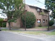 Casa en venta de tres o cuatro dormitorios en Urca