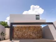 CASA EN VENTA DE TRES RECÁMARAS EN RESIDENCIAL DE CONKAL