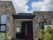Casa En Venta De Un Nivel En Atlixco Metepec Ideal Para...