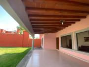 CASA EN VENTA DE UN NIVEL EN FRACC. PRIVADA CON...