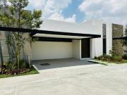 Casa en venta de un nivel en privada