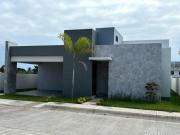 CASA EN VENTA DE UN PISO EN BOCA DEL RIO