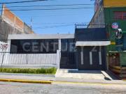 Casa en venta de un piso en col La Paz, Puebla, a una...