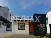 Casa en venta de un piso en el refugio queretaro