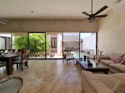 casa en venta de un piso estilo mexicano en margaritas...